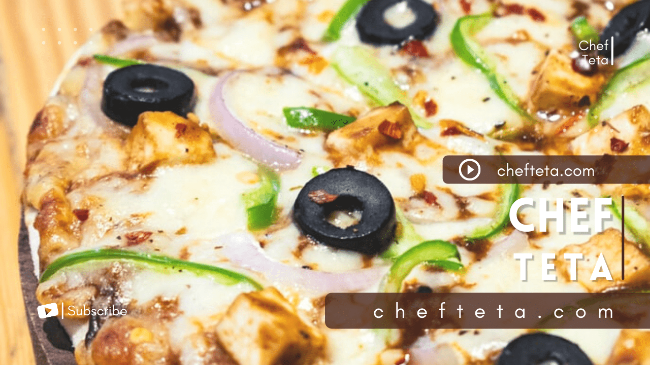 You are currently viewing بيتزا الدجاج  – طريقة عمل البيتزا بالدجاج الحار- وصلصة الزعتر