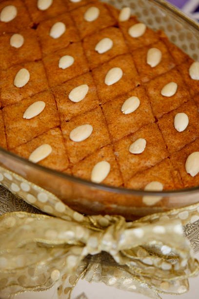 You are currently viewing أسرار البسبوسة الهشة اللذيذة بلمسة شيف تيتا